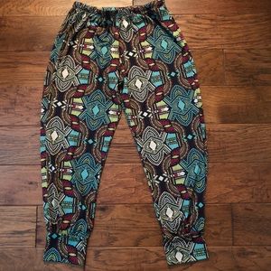 Onzie print sweatpants